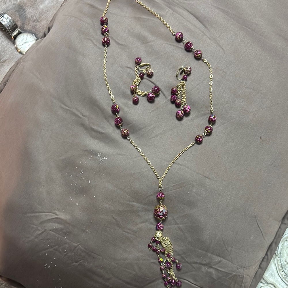 Gold and Purple Necklace with Elegant Design